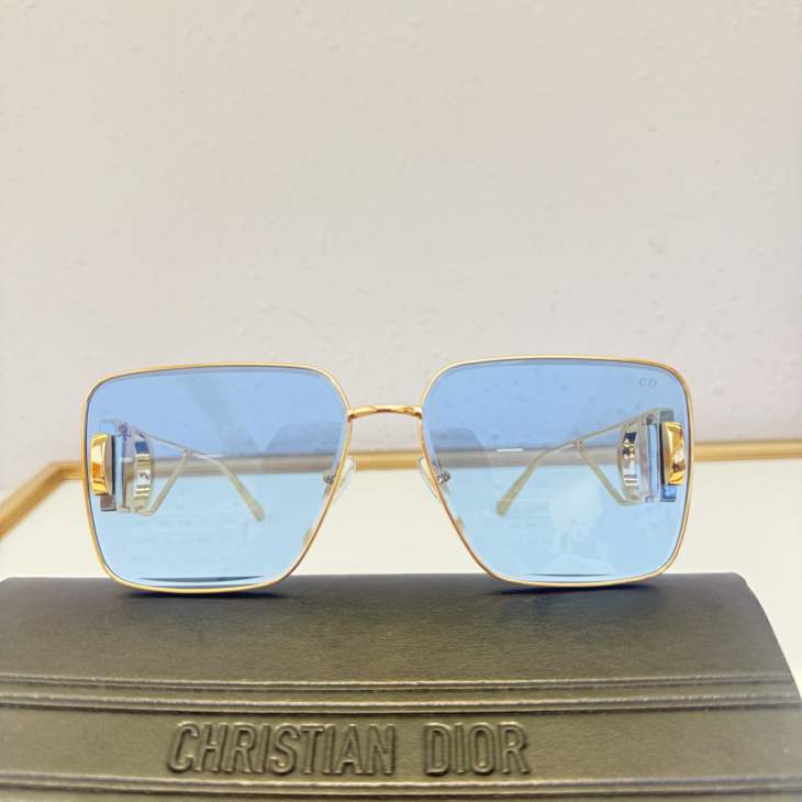 Picture of Dior Sunglasses _SKUfw76011322fw
